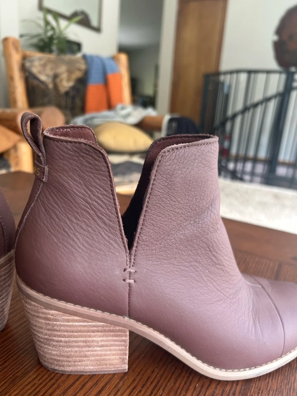 Toms Brown Leather Ankle Booties with Stacked Heel - Picture 2 of 7